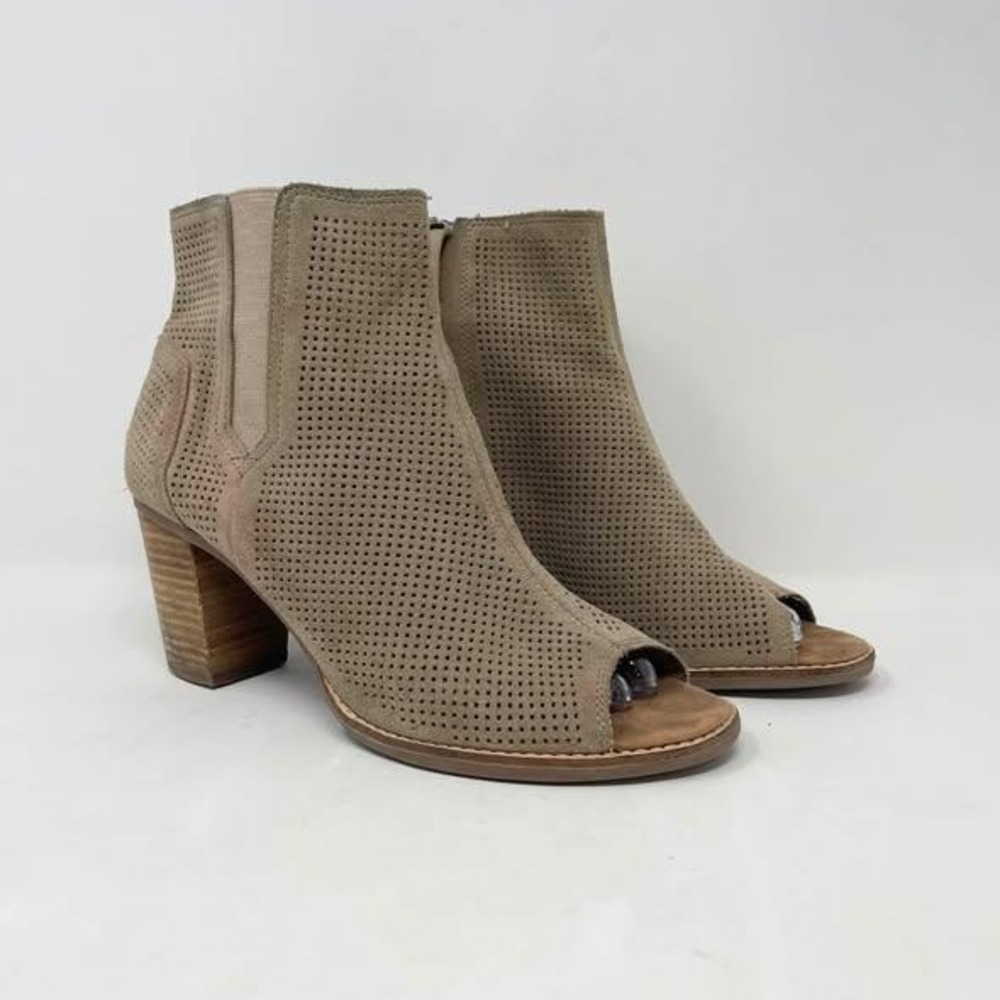 Toms Majorca Perforated Peep Toe Booties Womens 10 Taupe Suede Block Heel